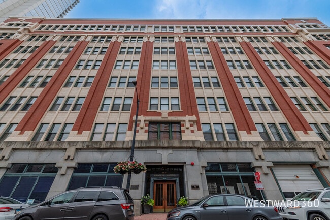 Photo - 732 S Financial PL #417-417 Apartment