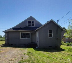 Building Photo - 58620 Kavanaugh St