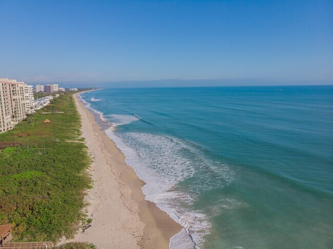 Foto del edificio - 4200 N Highway A1a  814 Hutchinson Island ...