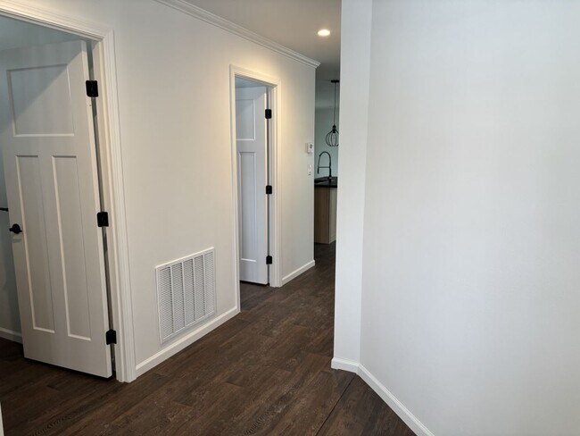 Foto del edificio - 521 Cimarron