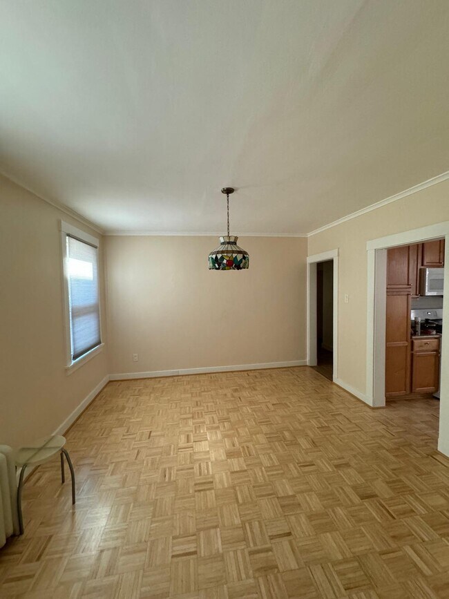 Foto del edificio - 5938 Phillips Ave