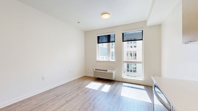 Interior Photo - Meetinghouse