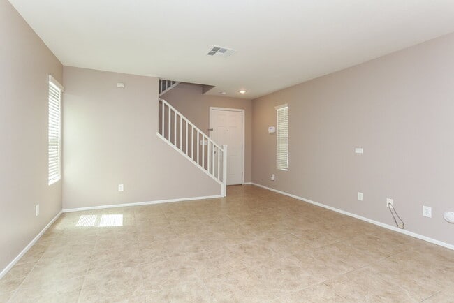 Building Photo - 3342 Villa Fiori Ave
