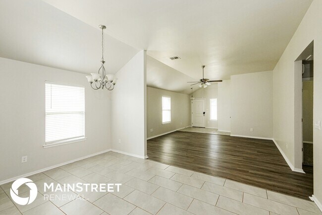 Building Photo - 4608 Crystal Clear Ln