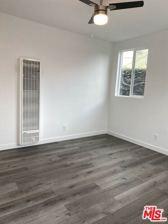 Building Photo - 1425 W Jefferson Blvd