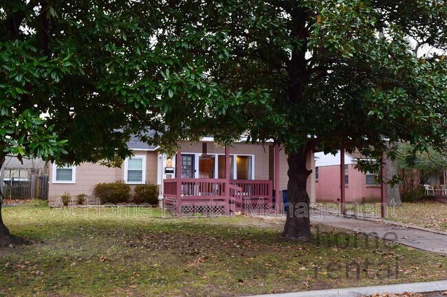 Foto del edificio - 4624 South Rockford Avenue