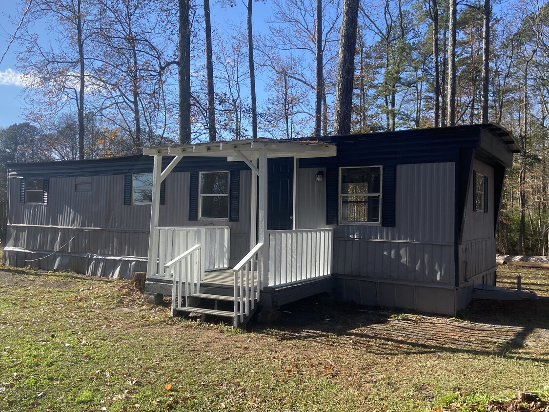 1 Bedroom/1 Bath Mobile Home in the country. - 251 Kilcrease Rd