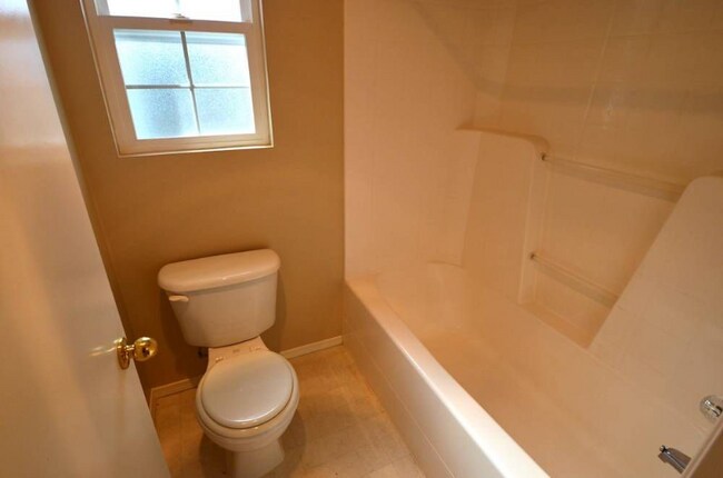 Foto del edificio - 7310 46th Pl NE