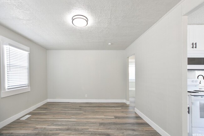 Foto del edificio - 267 Maple St