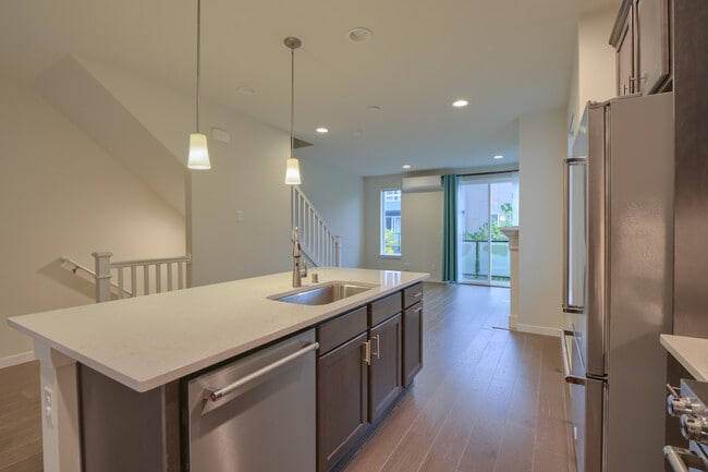 Building Photo - 14661 36th Ct NE