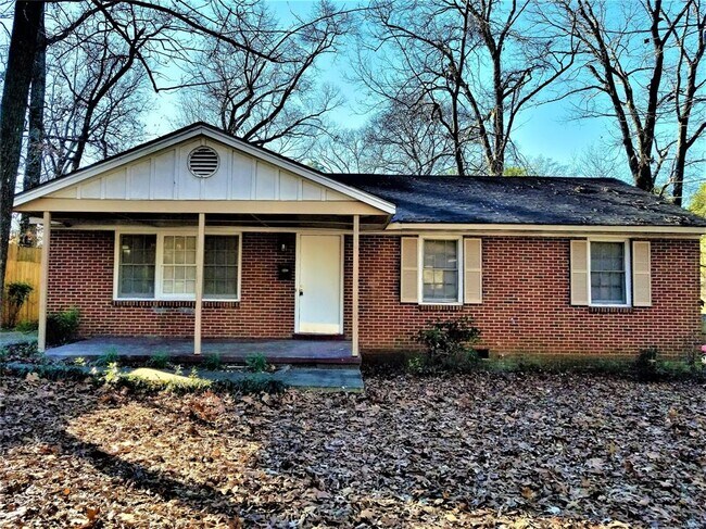 Building Photo - 316 Sumerset Dr
