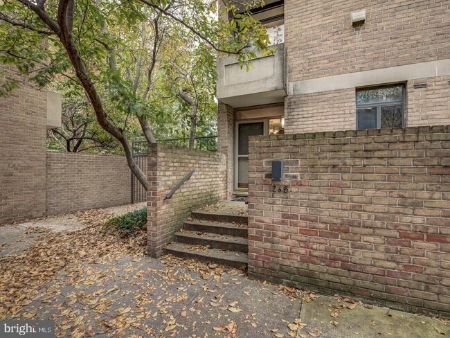 Foto del edificio - 1265 Delaware Ave SW