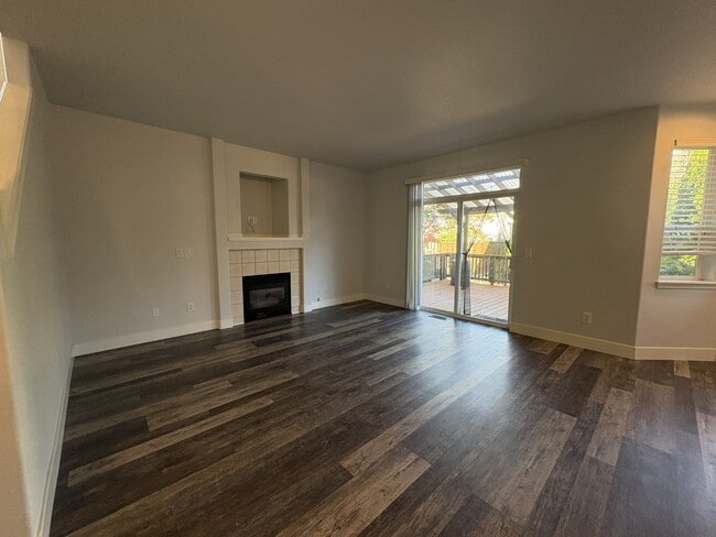 Photo - 12982 SW Kameron Way House