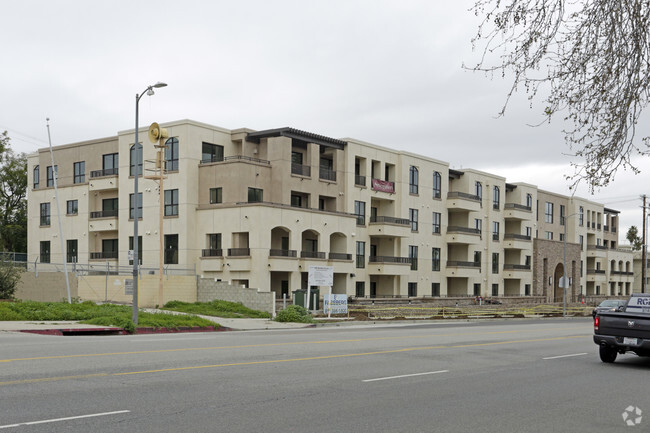 Building Photo - The Balboa