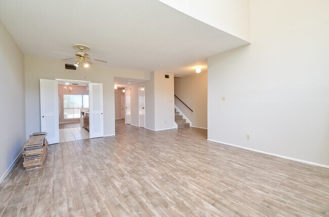 Foto del edificio - 8355 Wednesbury Ln