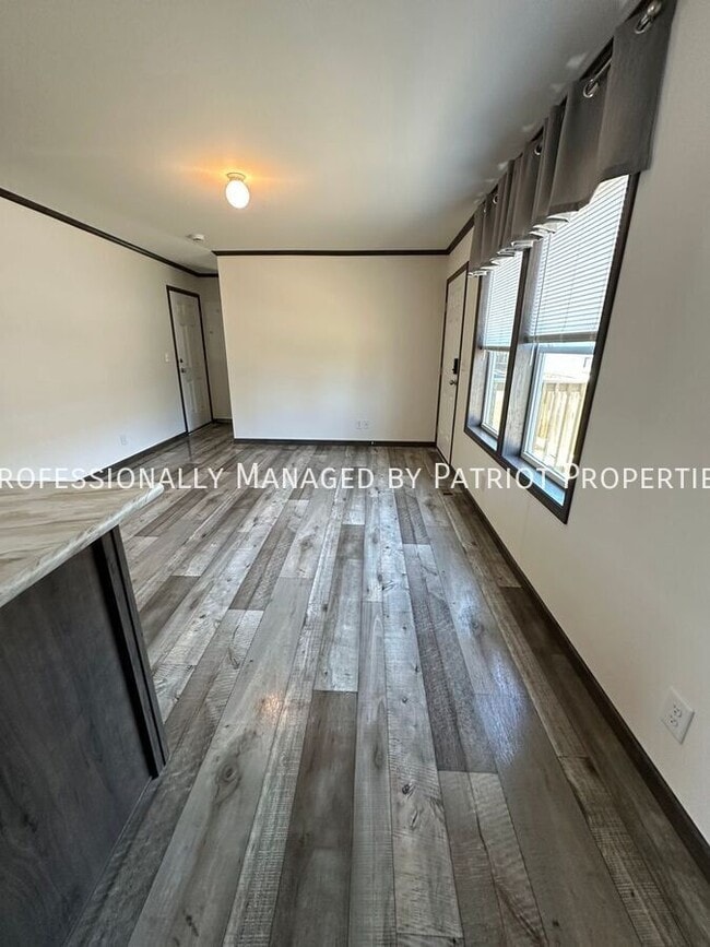 Building Photo - E12505 County Rd W