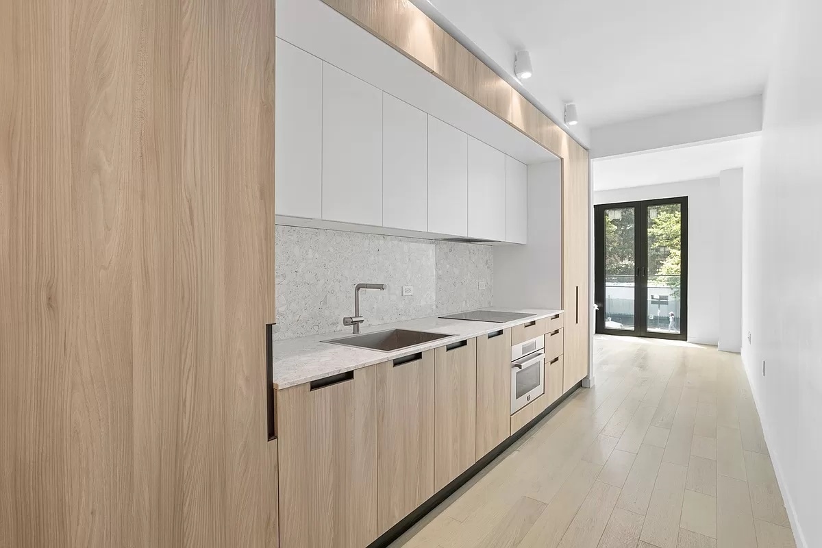 Photo - 181 E 101st St (New York, NY)