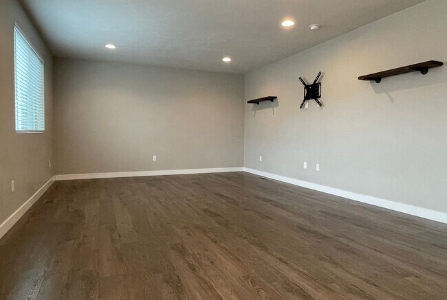 Foto del edificio - 3037 S Red Pine Dr