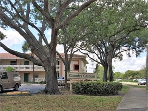 Building Photo - 3207 NW 103rd Terrace
