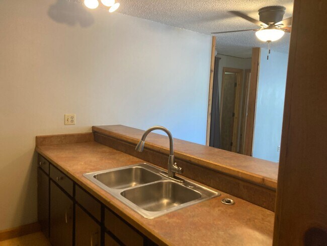 Foto del edificio - 1135 Florida Rd