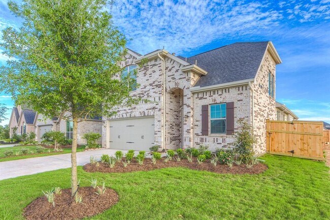 Building Photo - 29135 Autumn Brook Dr