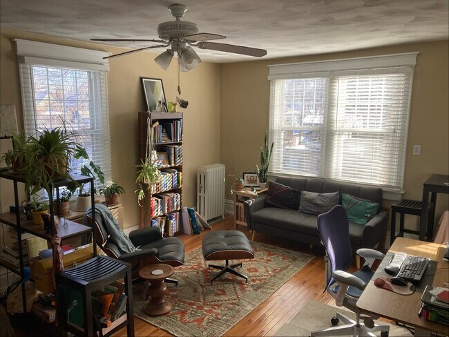 Foto del edificio - 504 N Pearl St