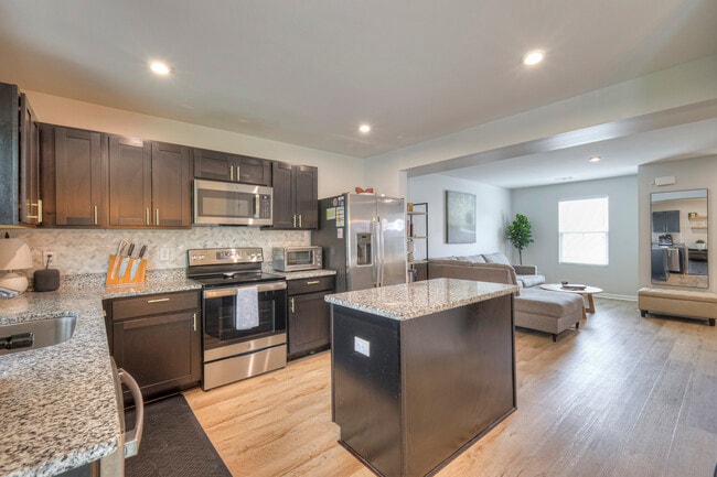 Photo - 2935 Winterberry Dr Townhome