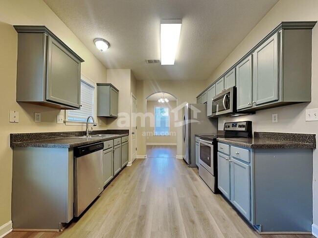 Foto del edificio - 1671 Brimhill Ln
