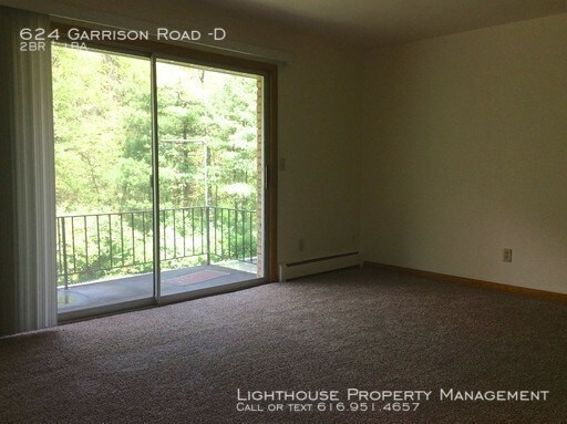 Building Photo - Updated Two Bedroom Apartment in Battle Creek