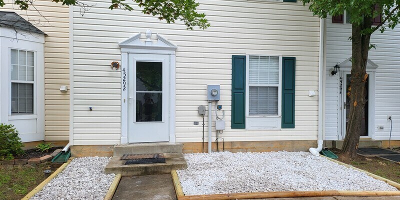 Foto principal - 45292 Rumsford Ln