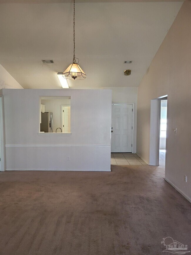 Building Photo - 120 Mirabelle Cir