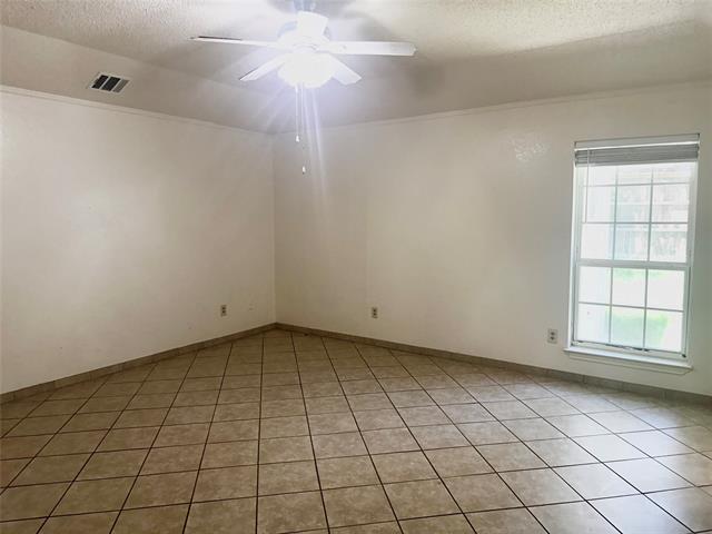 Building Photo - 900 Kimili Ct