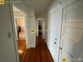 Building Photo - 49 Conwell Ave