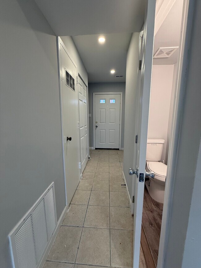 Foto del edificio - 238 Stevenson Sq