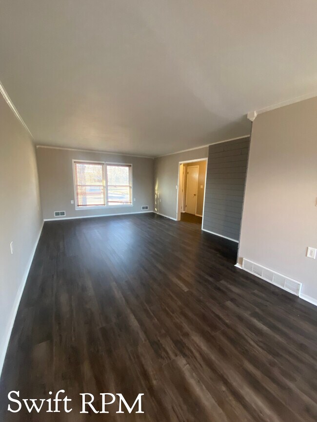 Foto del edificio - 2020 E Sheridan St