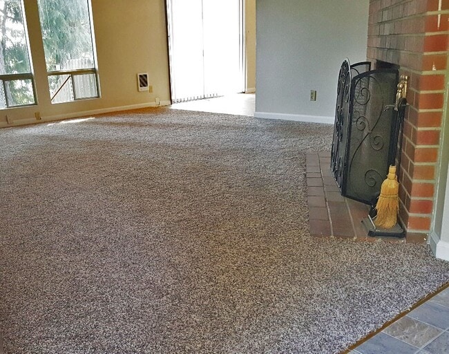 Building Photo - 6991 Chico Way NW