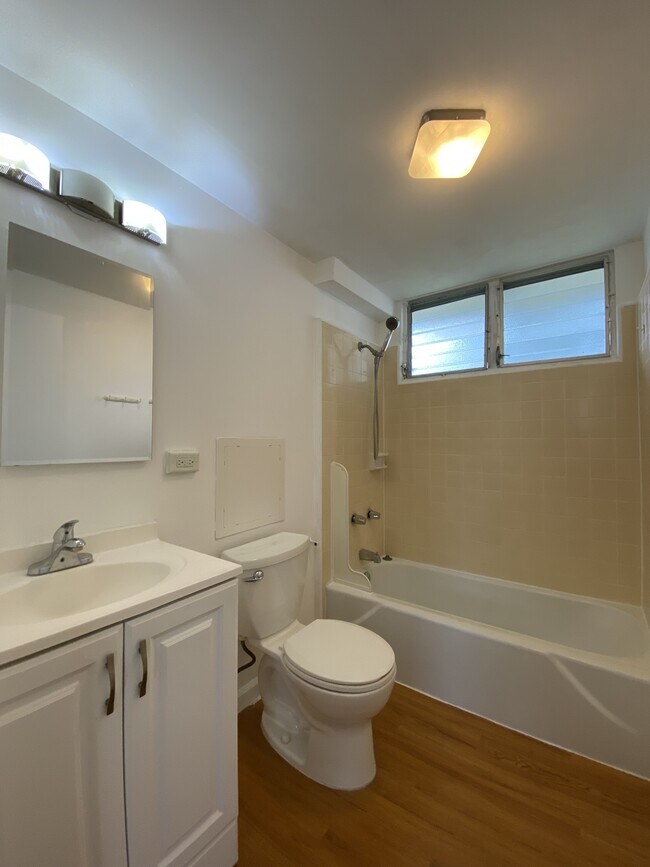 Foto del edificio - 2752 Kahoaloha Ln