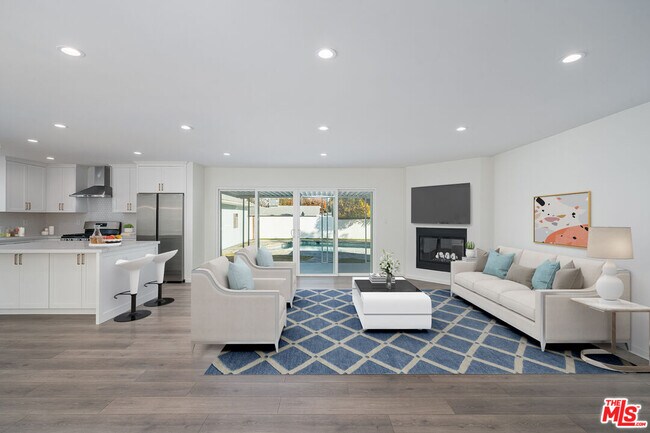 Foto del edificio - 6522 Kessler Ave