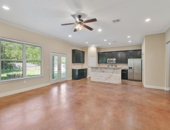 Foto del edificio - 1013 Foster Ave