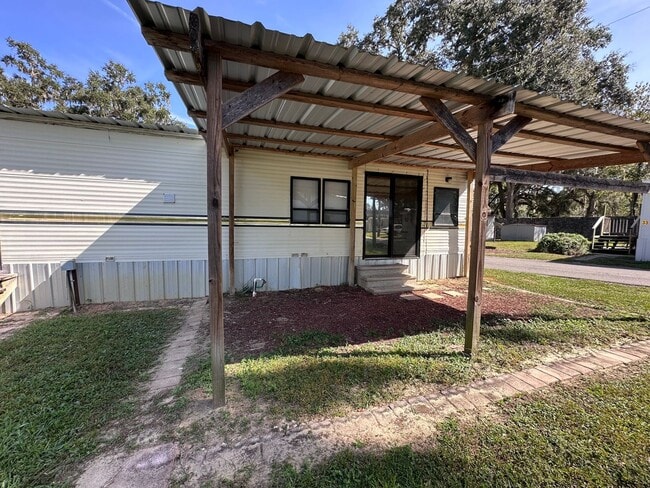 Foto del edificio - 11811 N Broad St