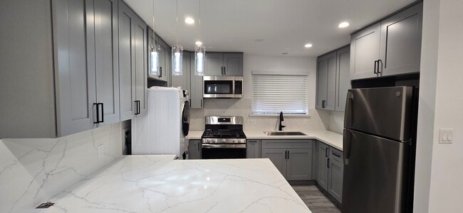 Foto del edificio - 15707 Ludlow St