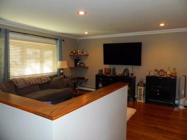 Foto del edificio - 2408 Woodhull Ave