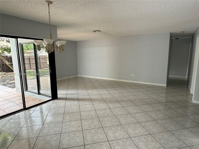 Foto del edificio - 11301 SW 156th St