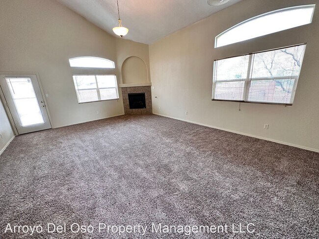Foto del edificio - 3 br, 2.5 bath House - 540 Rain Lily St. SW