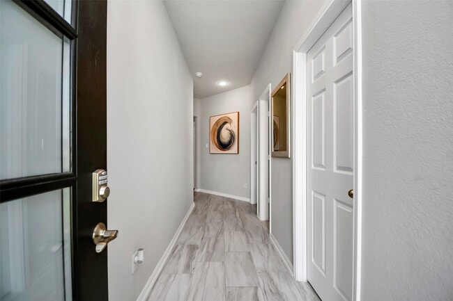 Building Photo - 14506 Tundra Swan Dr