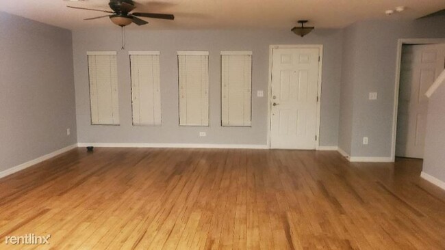 Building Photo - 2561 Abey Blanco Dr