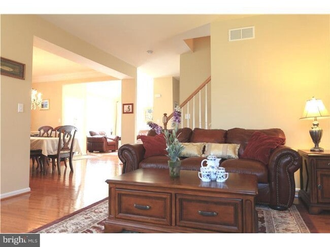 Building Photo - 26 Tree Swallow Dr