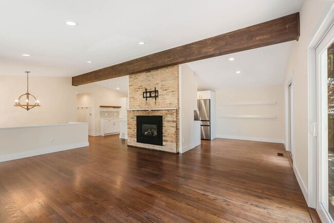 Building Photo - Completely Remodeled Kenmore Home with Two...