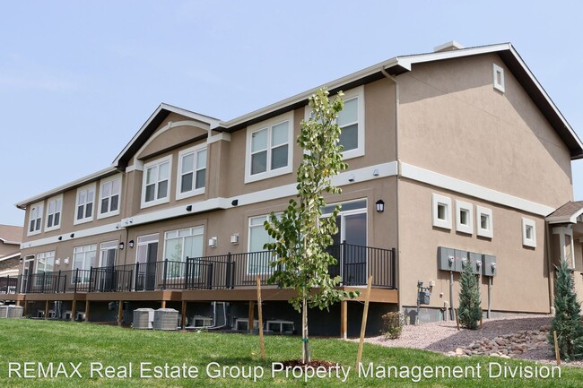 Building Photo - 4 br, 3.5 bath House - 635 Brambleberry Hts