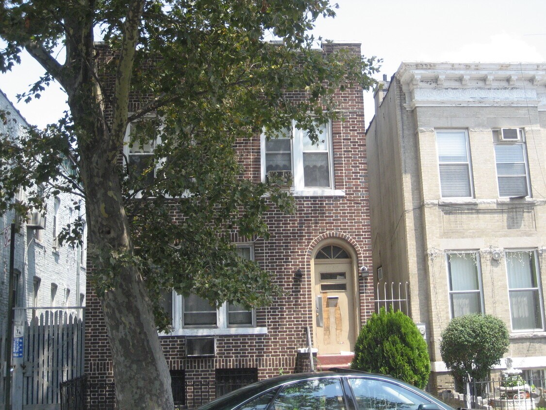 Primary Photo - 1347 40th St